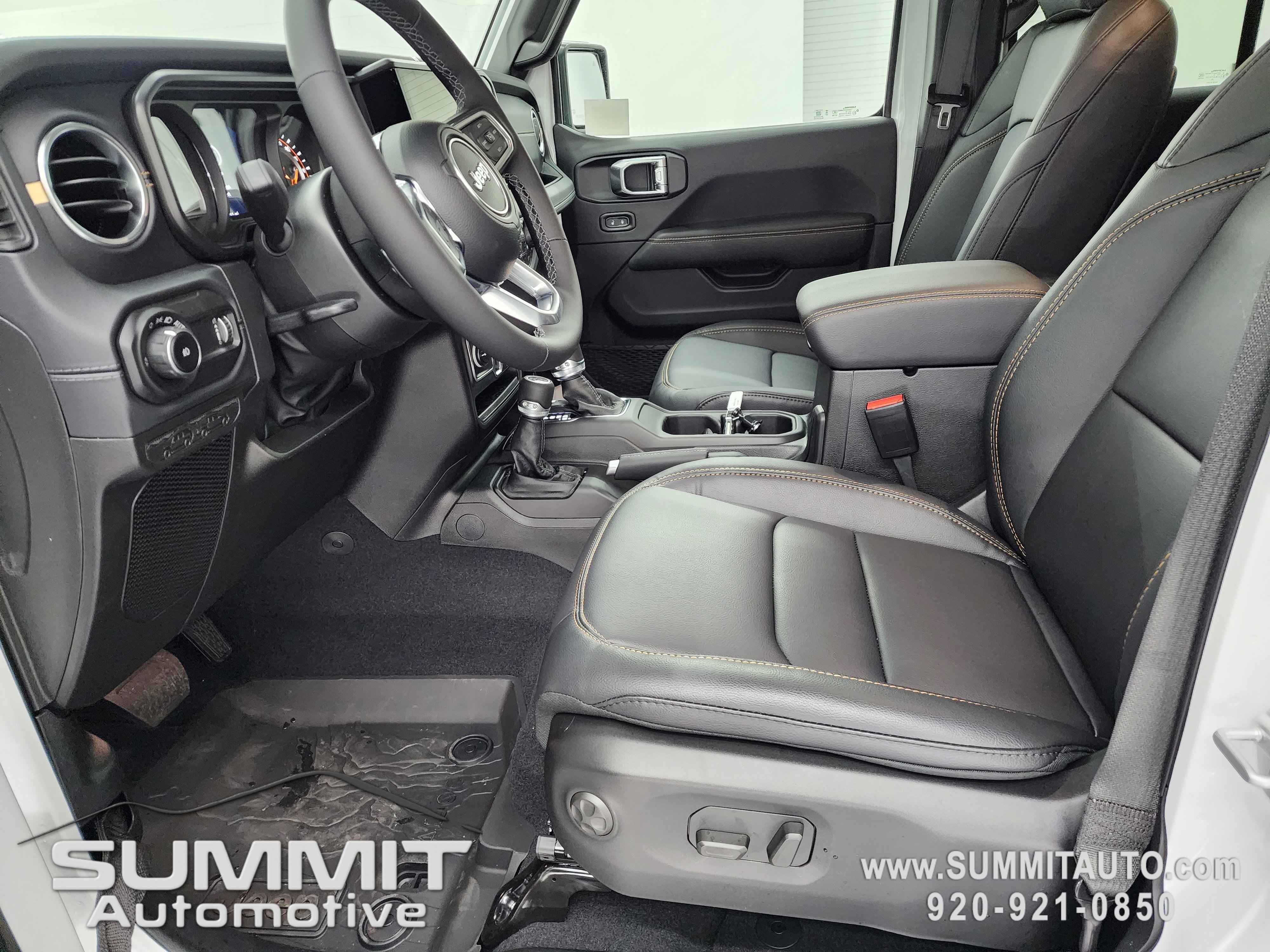 New 2026 Jeep Wrangler Sahara image 7