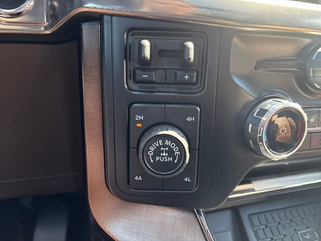 Used 2024 Ford F150 King Ranch AWD/4WD image 35