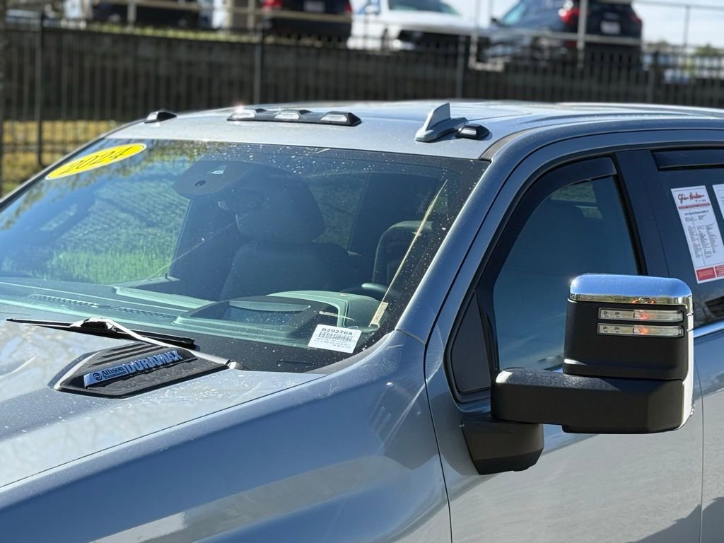 Used 2024 Chevrolet Silverado 3500 LTZ w/ LTZ Plus Package image 15