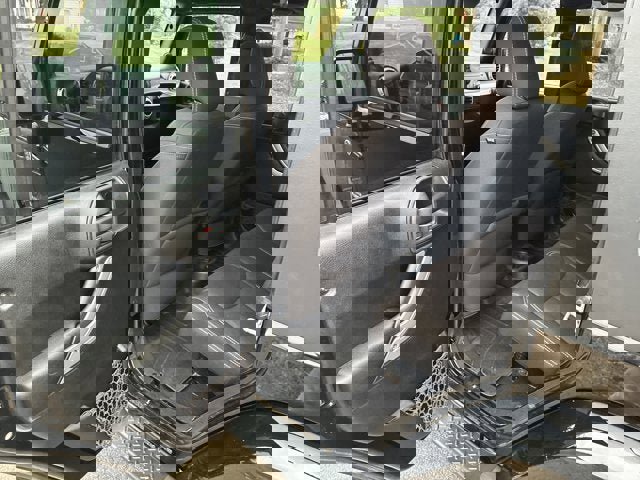 Used 2013 Jeep Wrangler Unlimited Sahara w/ Connectivity Group image 19