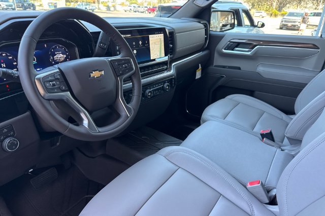 New 2026 Chevrolet Silverado 1500 LT w/ Leather Package AWD/4WD image 16