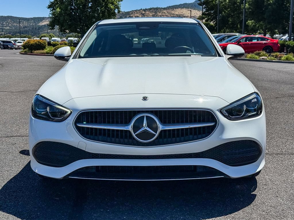 Used 2022 Mercedes-Benz C 300 Sedan image 4