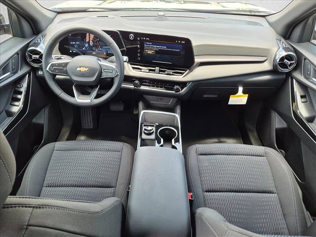 Used 2026 Chevrolet Equinox LT w/ Safety and Technology Package FWD image 18