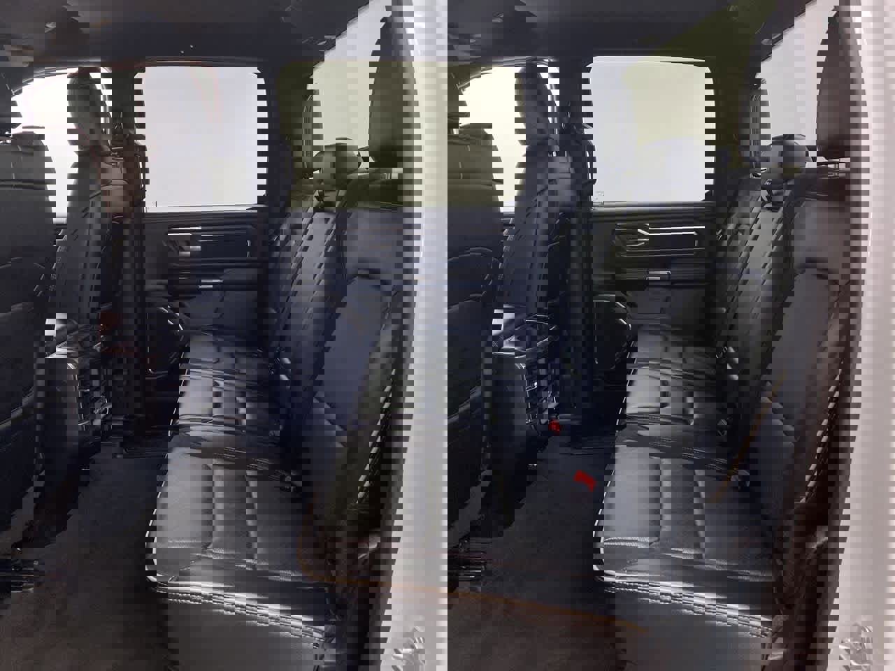 Used 2024 RAM 1500 Laramie image 17