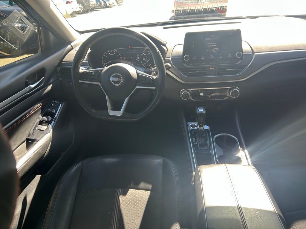 Used 2023 Nissan Altima 2.5 SR image 9