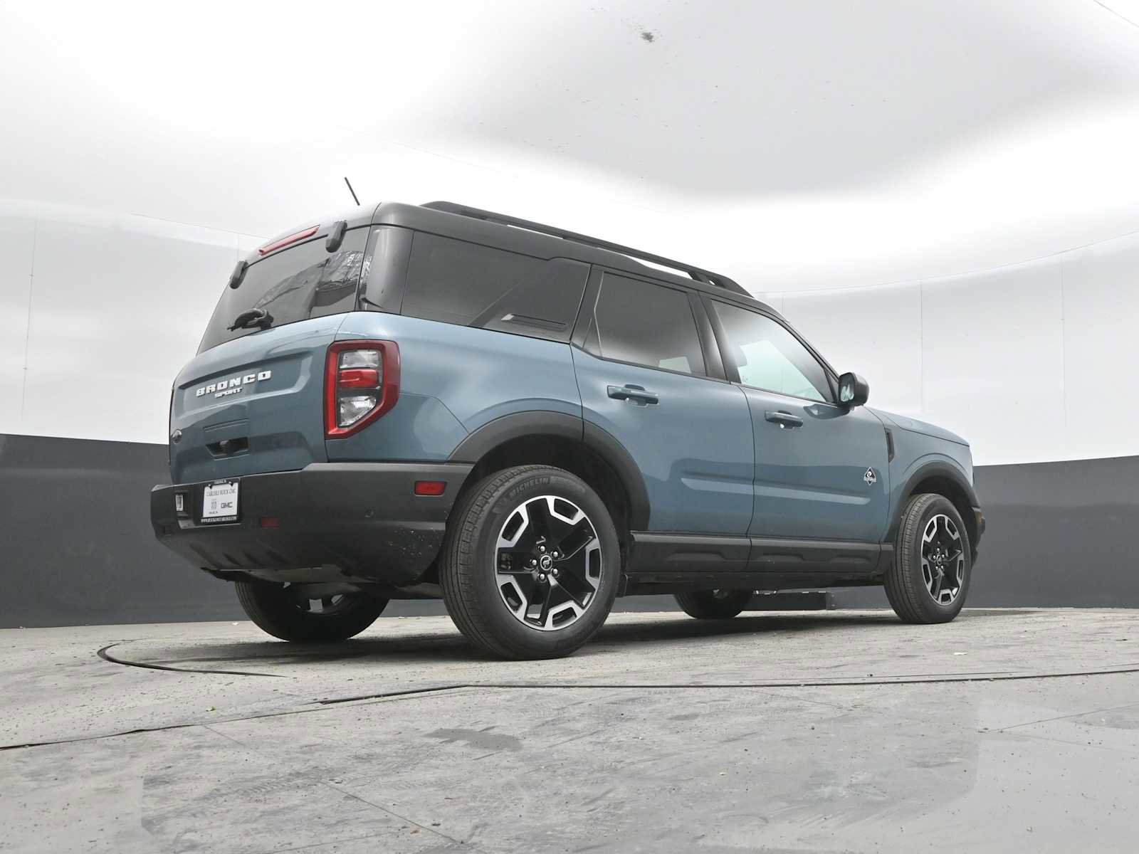 Used 2023 Ford Bronco Sport Outer Banks w/ Tech Package AWD/4WD image 33