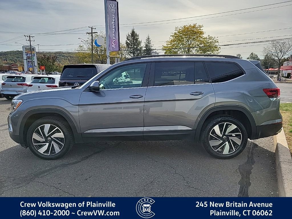 Certified 2024 Volkswagen Atlas SE image 10