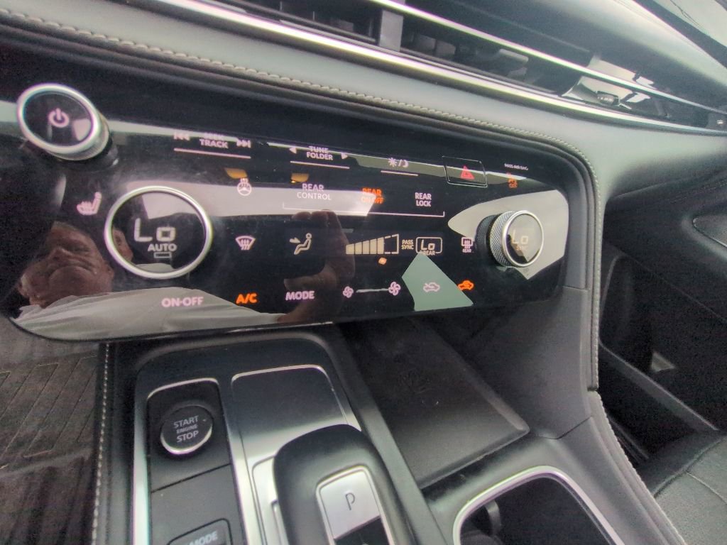 Used 2023 INFINITI QX60 Pure FWD image 19