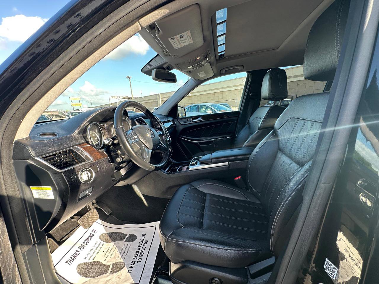Used 2014 Mercedes-Benz GL 450 4MATIC w/ Appearance Package image 15