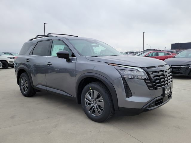 New 2026 Nissan Pathfinder SV w/ SV Premium Package AWD/4WD image 7