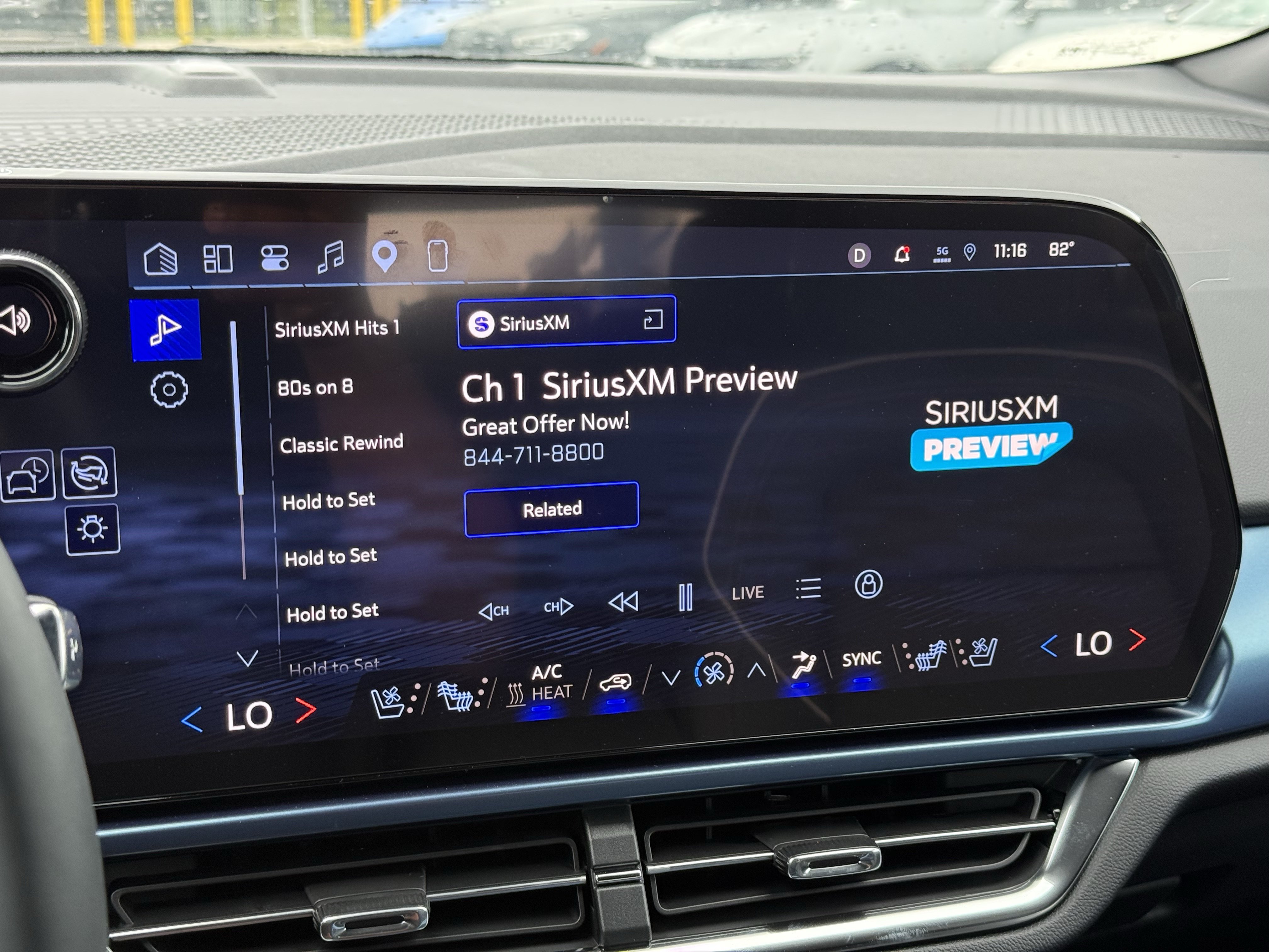 New 2026 Chevrolet Equinox EV LT w/ Convenience Package II FWD image 22