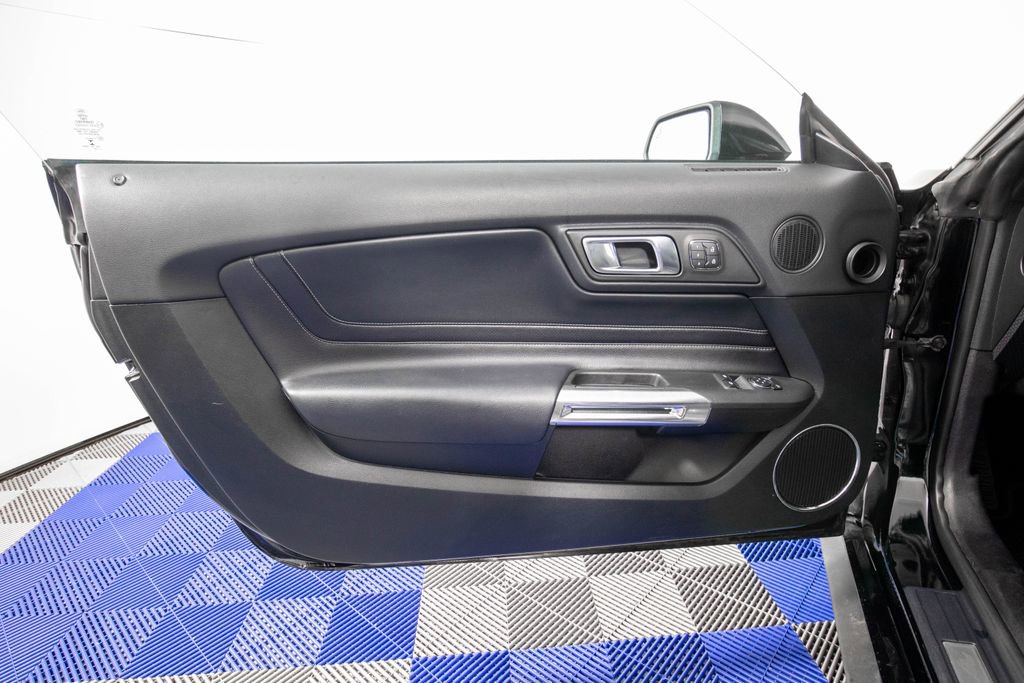 Used 2019 Ford Mustang GT Premium w/ Performance Package - Level 2 RWD image 13