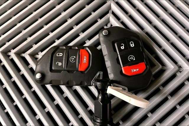 Used 2025 Jeep Wrangler Unlimited Rubicon 4xe w/ Safety Group image 11