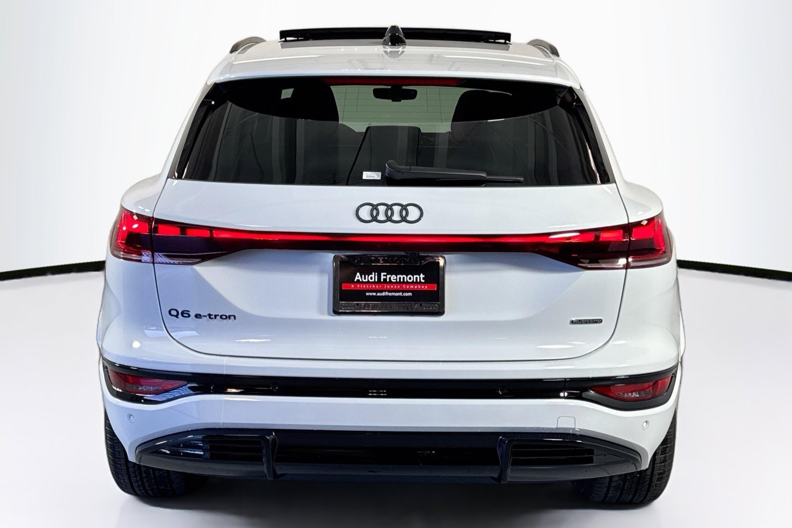 New 2027 Audi Q6 e-tron Premium Plus AWD/4WD image 6