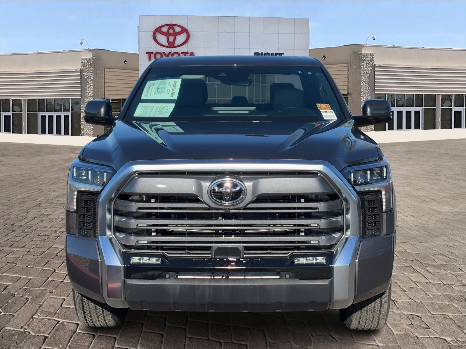 Used 2025 Toyota Tundra Limited image 5