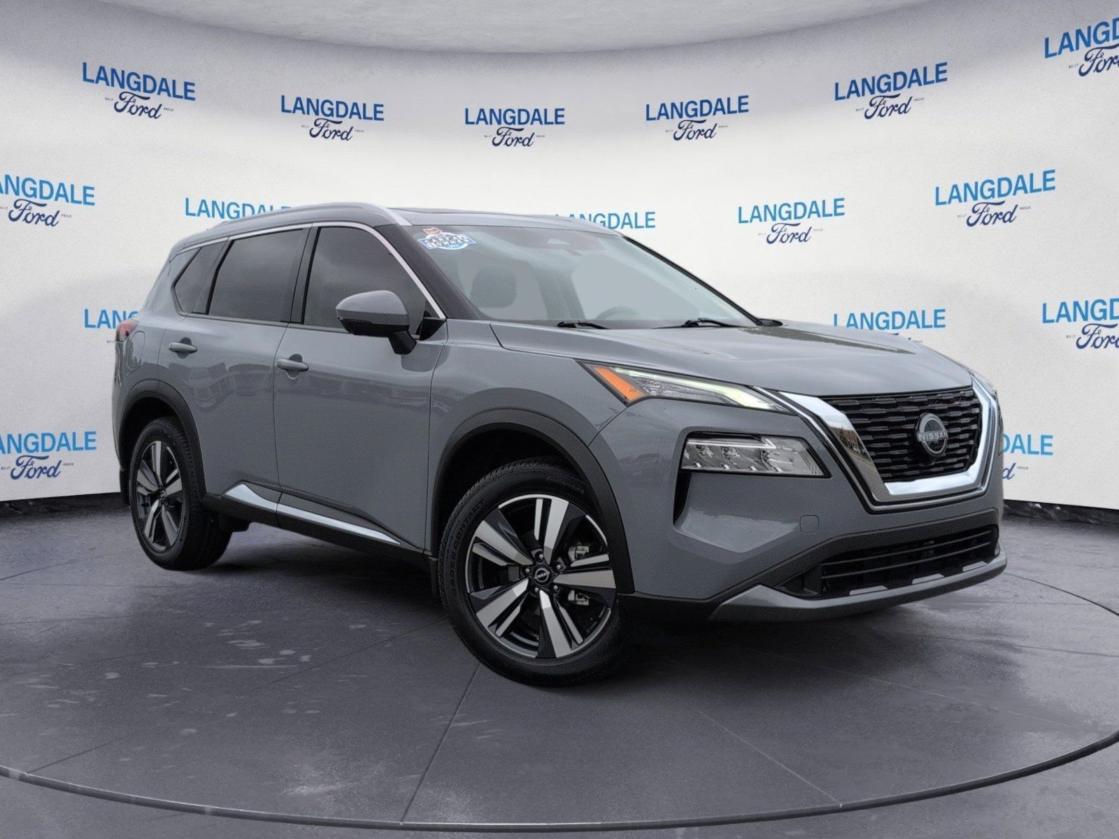 Used 2023 Nissan Rogue SL FWD video 2
