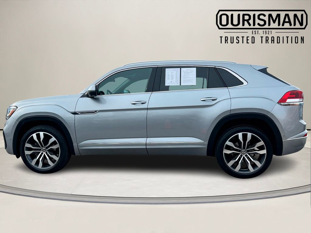 Certified 2023 Volkswagen Atlas Cross Sport SEL Premium R-Line image 3
