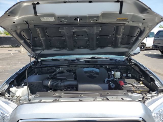 Used 2023 Toyota Tacoma SR5 w/ Technology Package AWD/4WD image 27