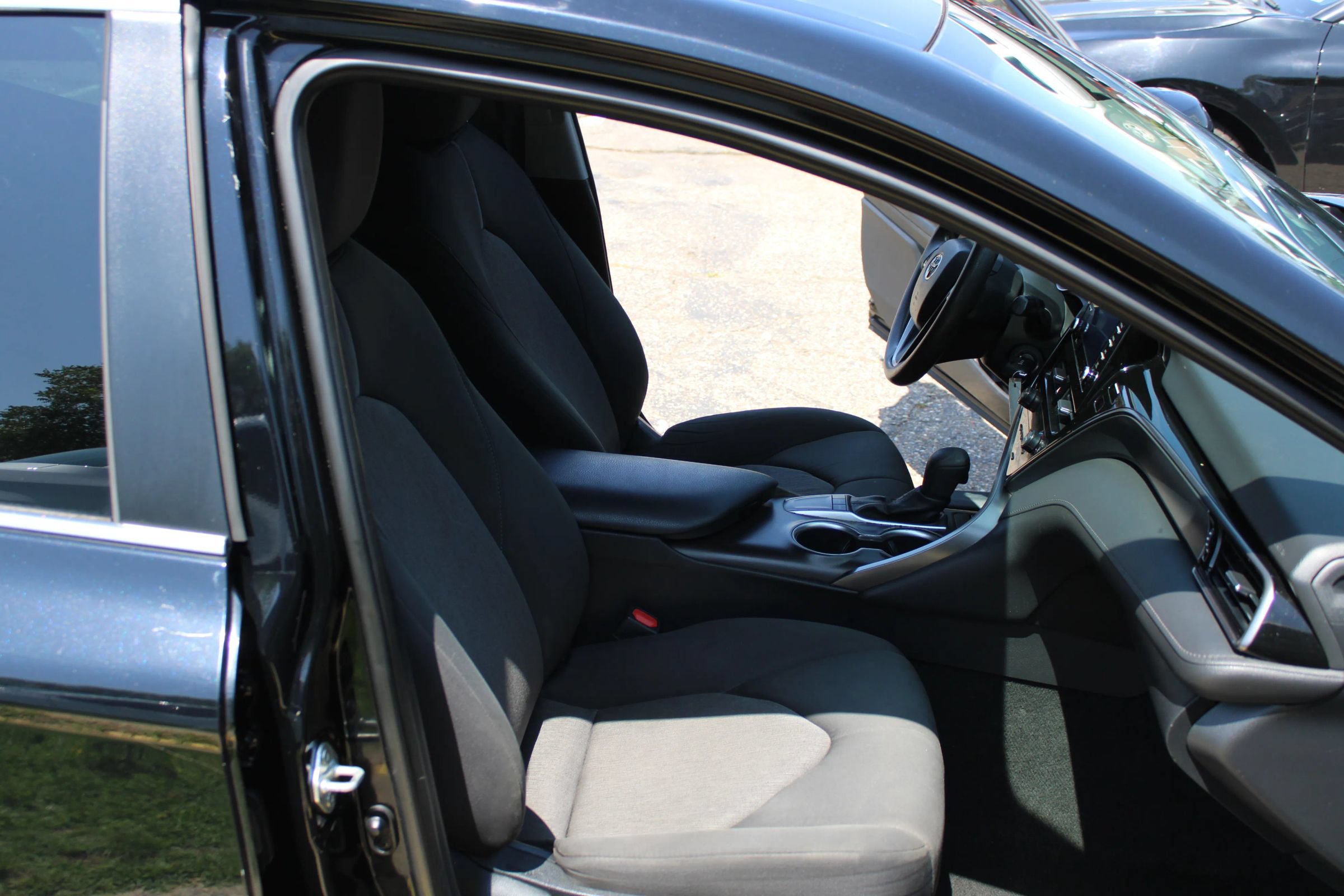 Used 2023 Toyota Camry LE FWD image 26