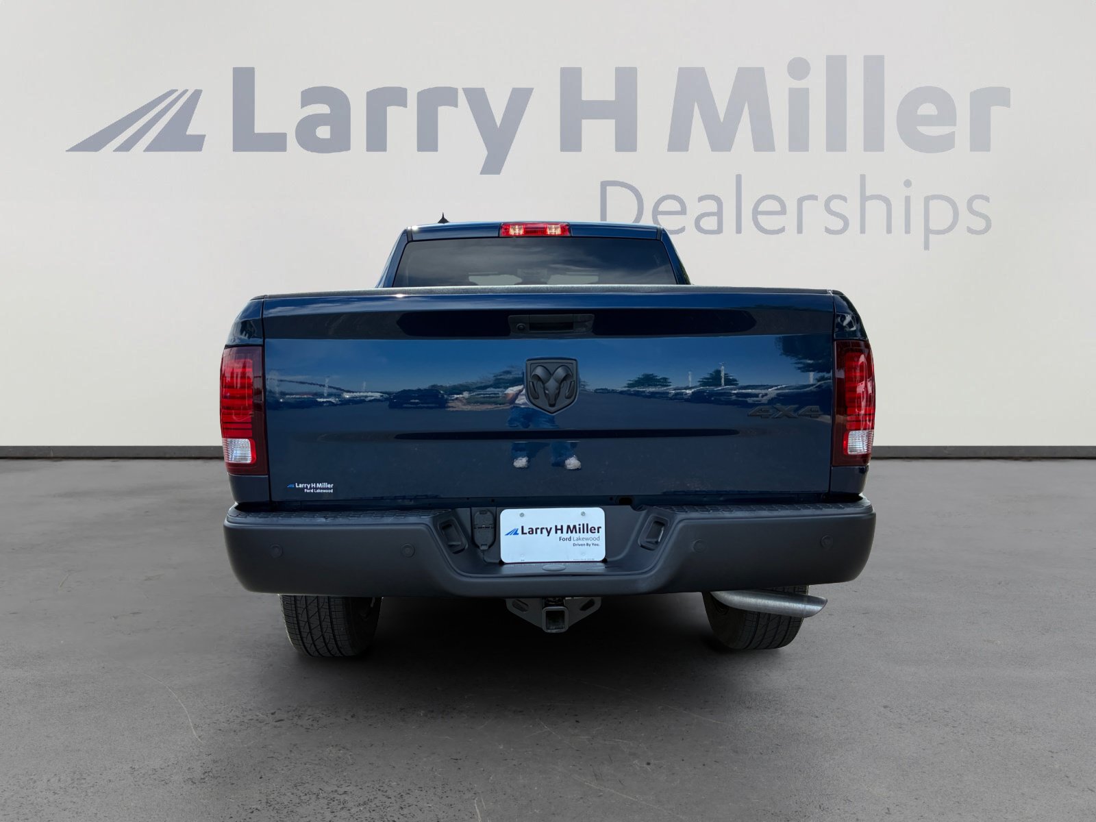 Used 2021 RAM 1500 Warlock w/ Electronics Group AWD/4WD image 4