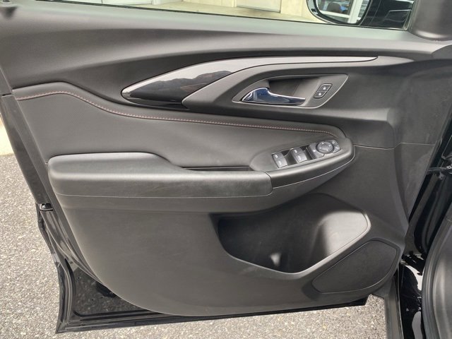 Used 2021 Chevrolet TrailBlazer RS w/ Convenience Package image 12