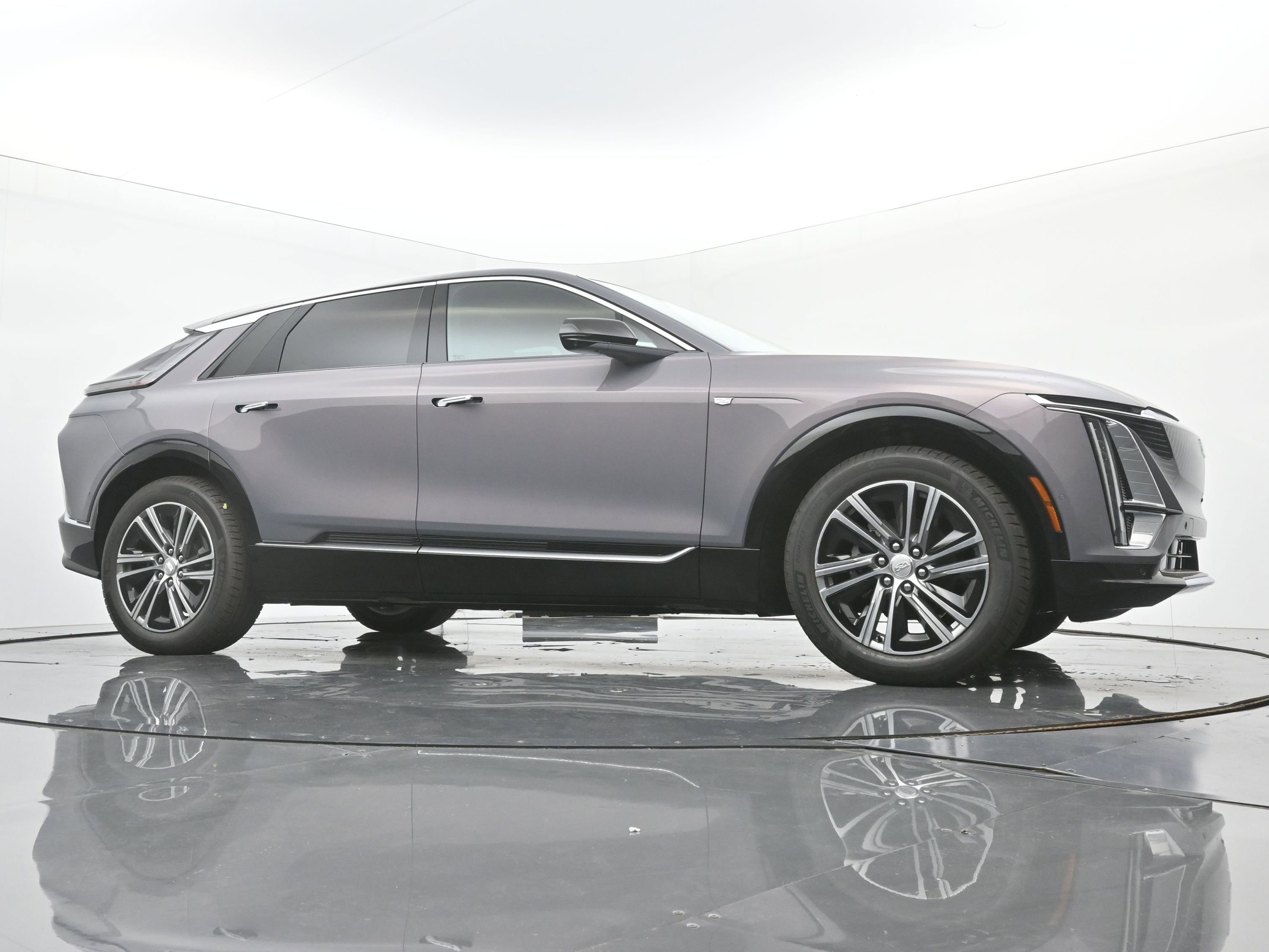 New 2026 Cadillac Lyriq Luxury image 21