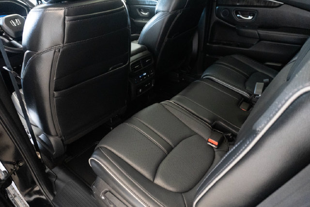 Used 2024 Honda Pilot Elite image 8