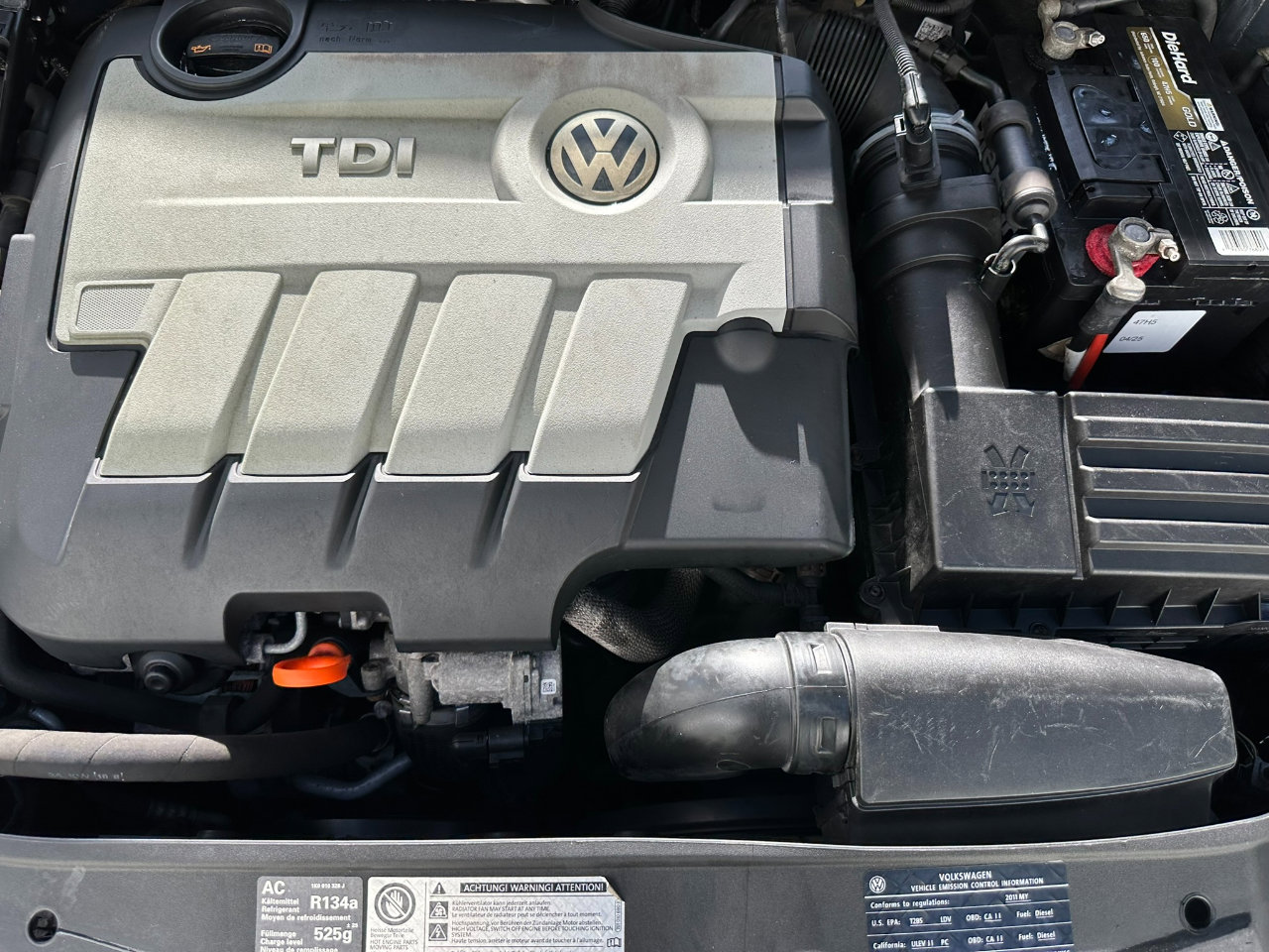 Used 2011 Volkswagen Golf TDI image 22