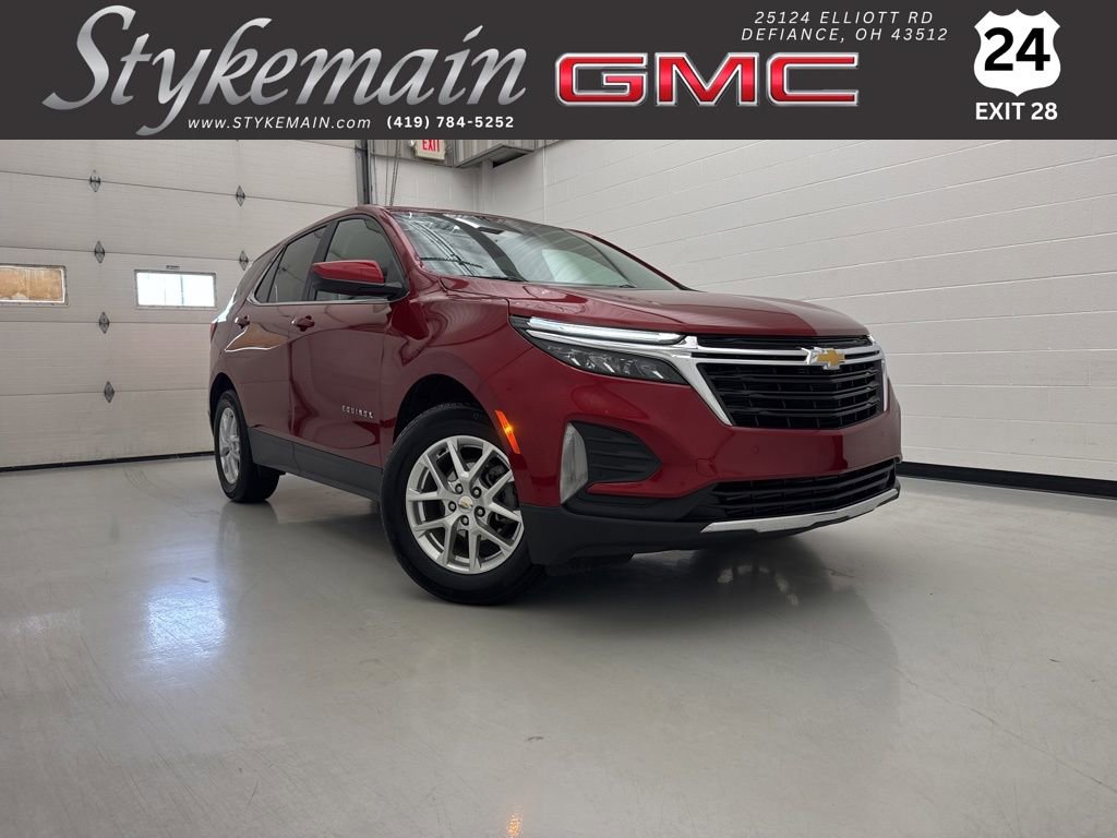 Used 2024 Chevrolet Equinox LT w/ LPO, Floor Liner Package FWD image 1