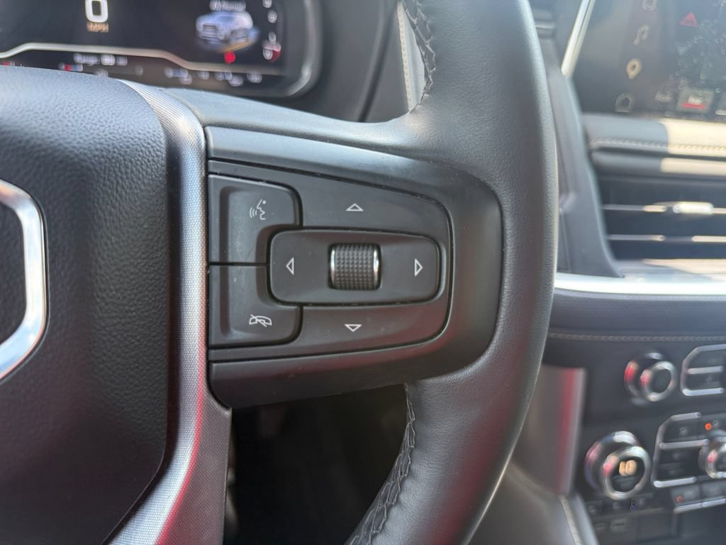 Used 2023 GMC Yukon SLT w/ SLT Premium Package RWD image 23