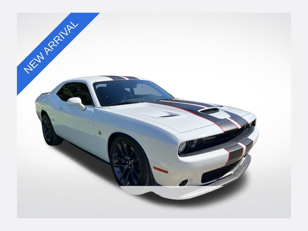 Used 2022 Dodge Challenger R/T Scat Pack RWD image 1