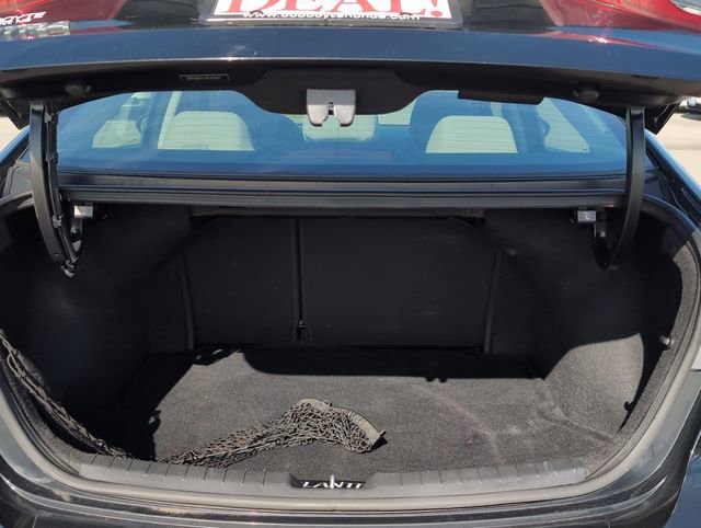 Used 2018 Hyundai Elantra SEL image 5