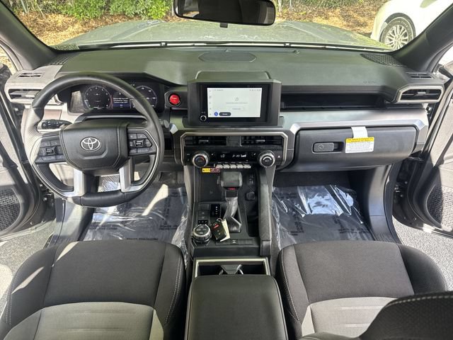 Used 2025 Toyota 4Runner TRD Off-Road AWD/4WD image 9