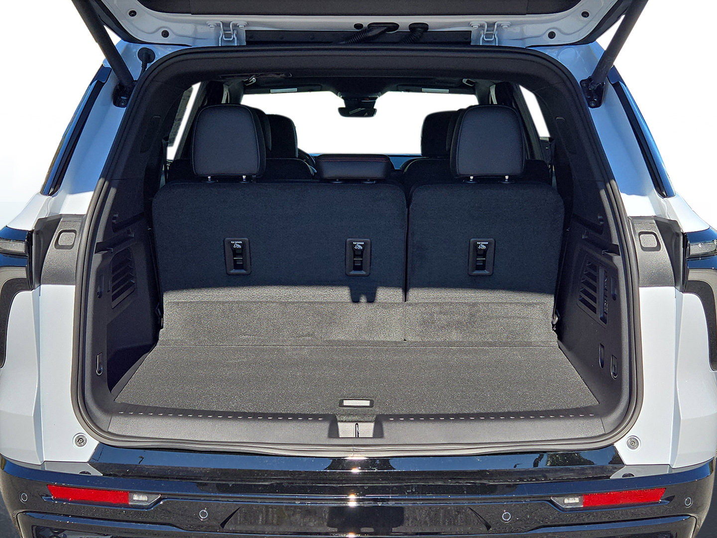 New 2026 Chevrolet Traverse RS image 9