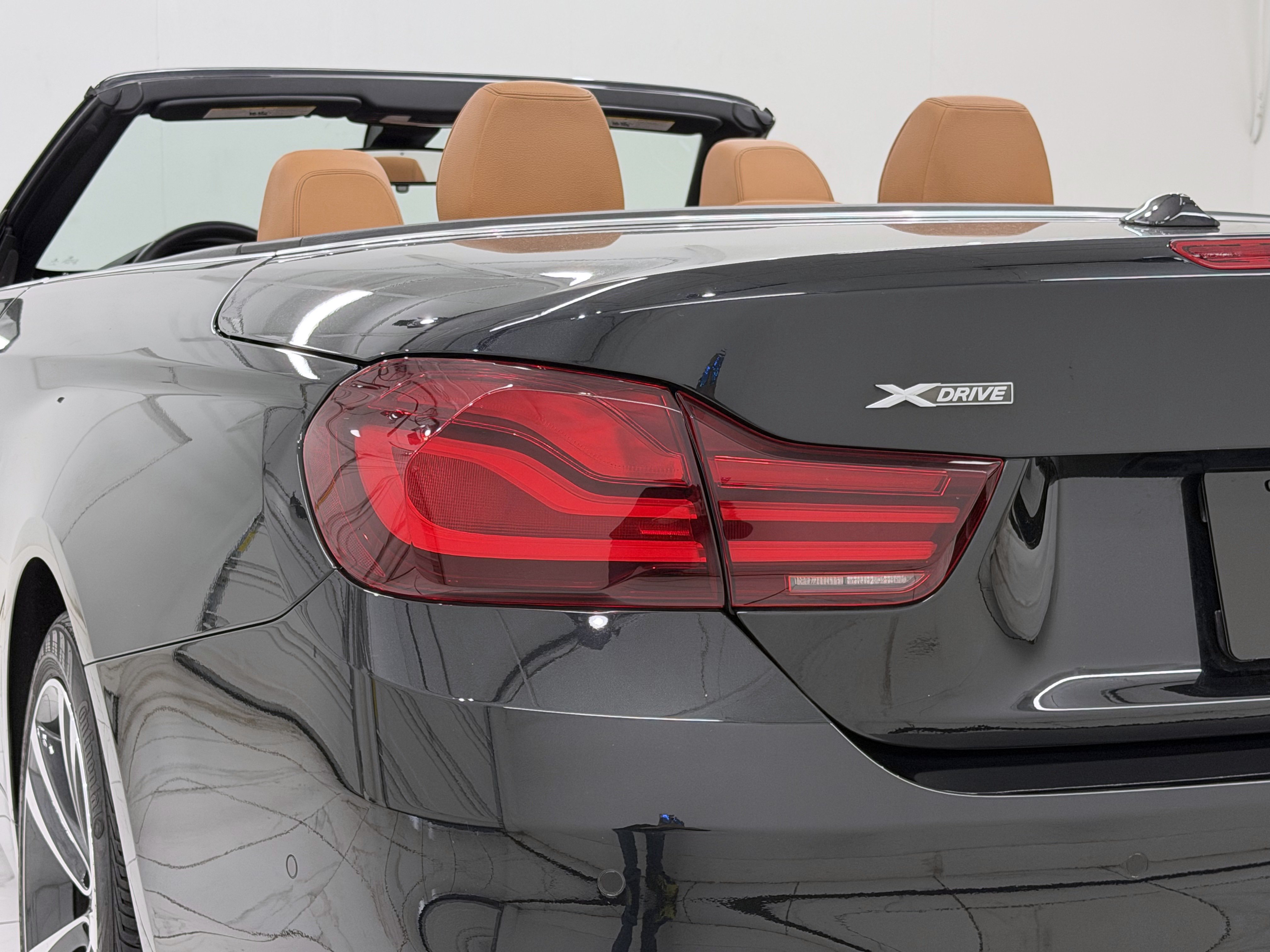 Used 2020 BMW 430i xDrive Convertible w/ Executive Package AWD/4WD image 21