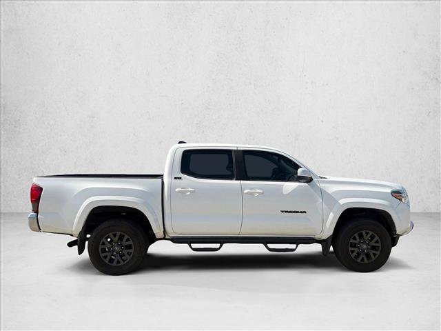 Used 2022 Toyota Tacoma SR5 RWD image 4