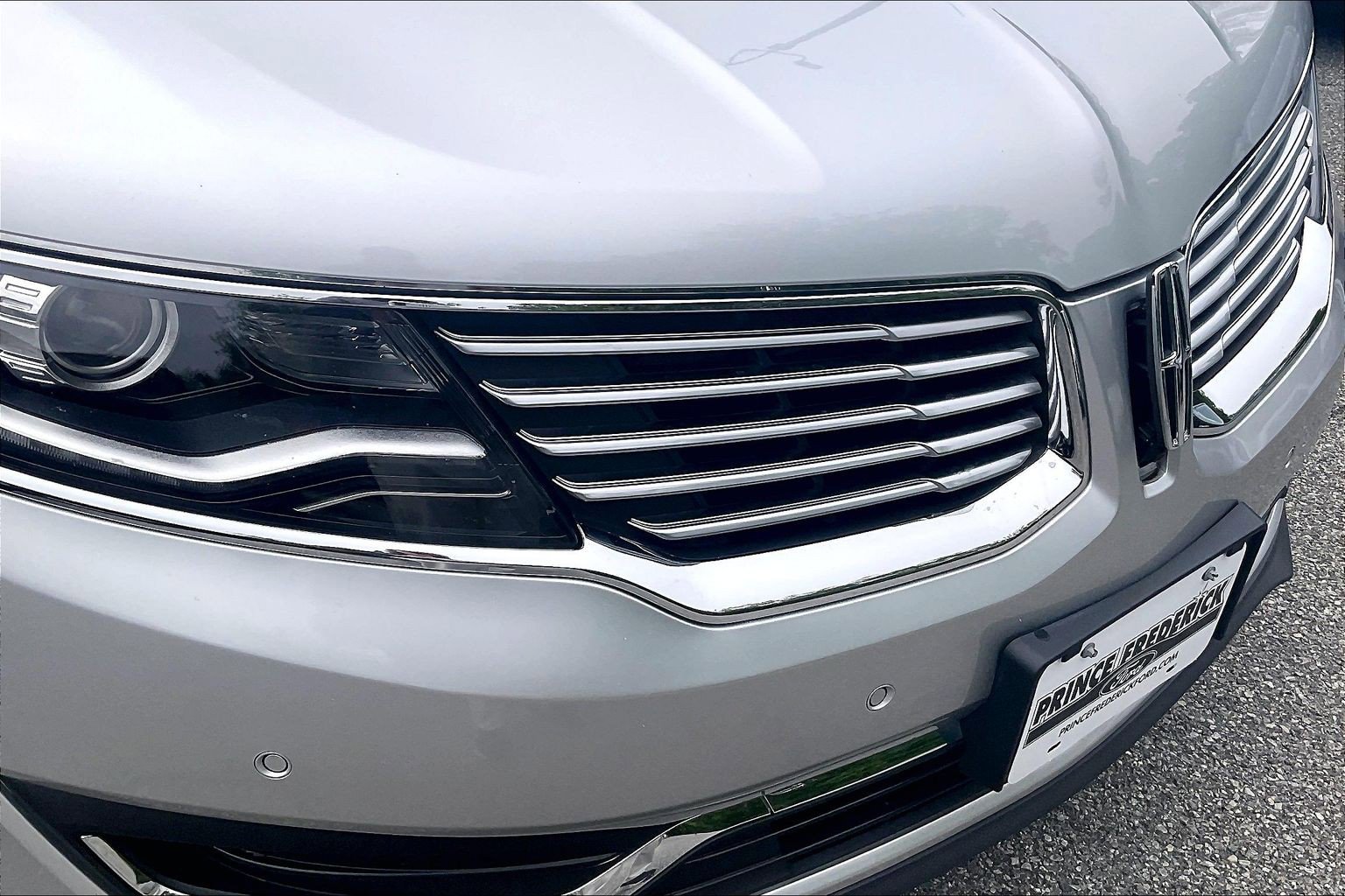 Used 2016 Lincoln MKX Reserve w/ Technology Package AWD/4WD image 29