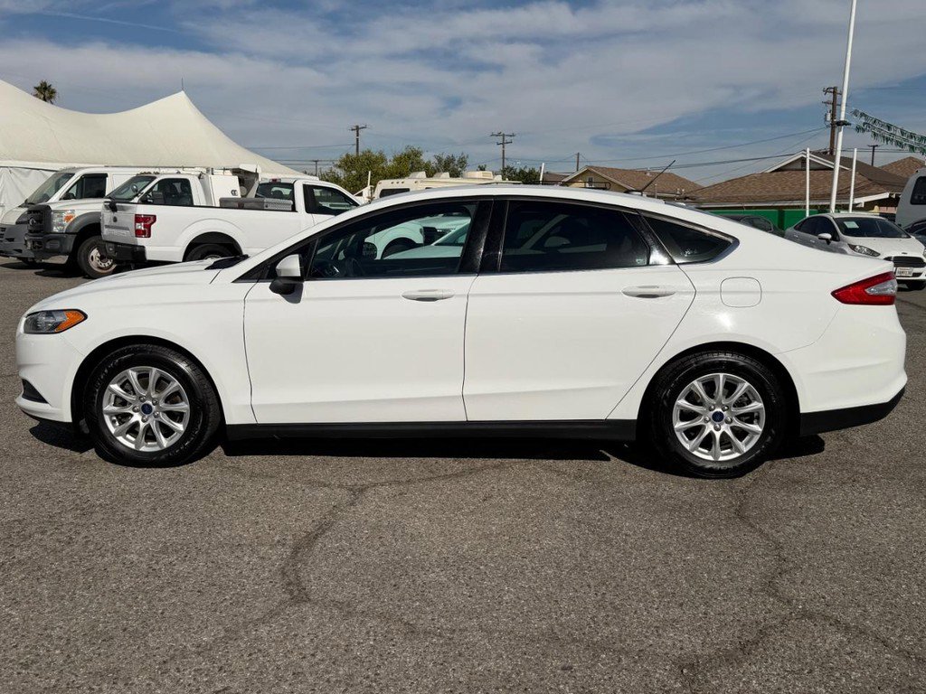 Used 2016 Ford Fusion S image 10