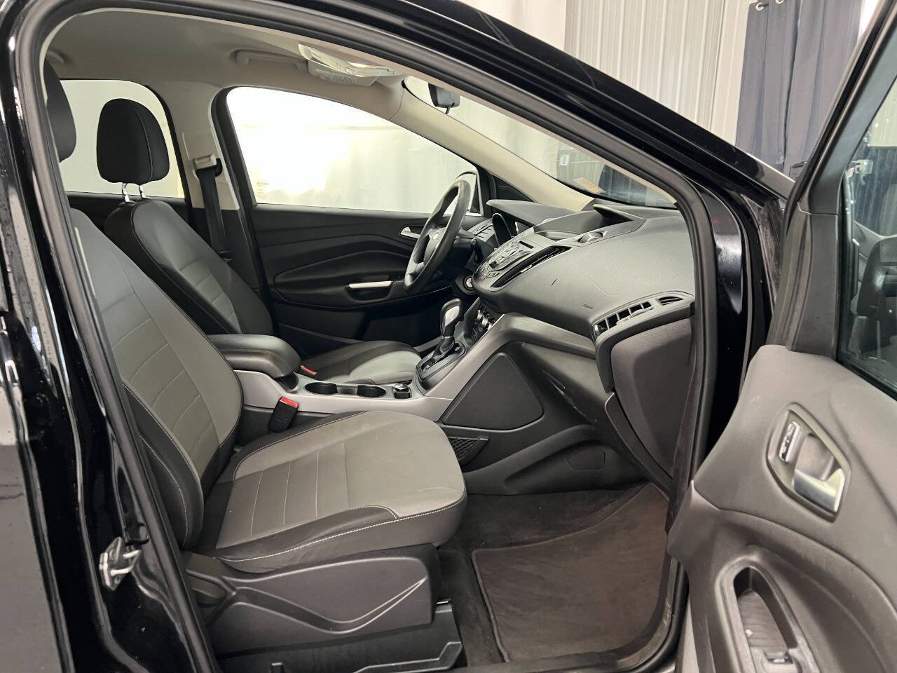 Used 2016 Ford Escape SE AWD/4WD image 11