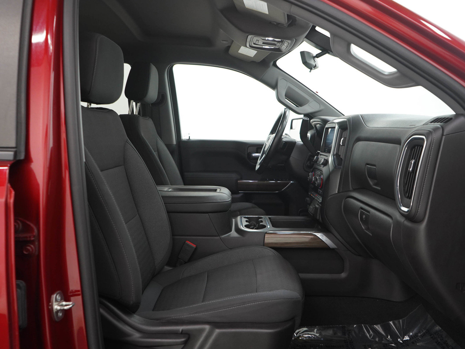 Used 2021 Chevrolet Silverado 1500 RST w/ Convenience Package II AWD/4WD image 11