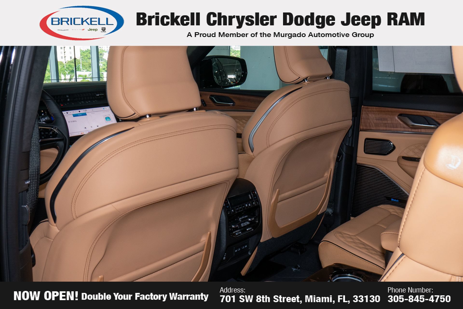New 2026 Jeep Grand Cherokee L Summit w/ Obsidian Package AWD/4WD image 16