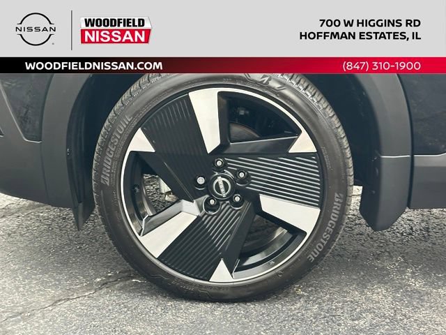 Certified 2025 Nissan Kicks SR w/ SR Premium Package AWD/4WD image 8