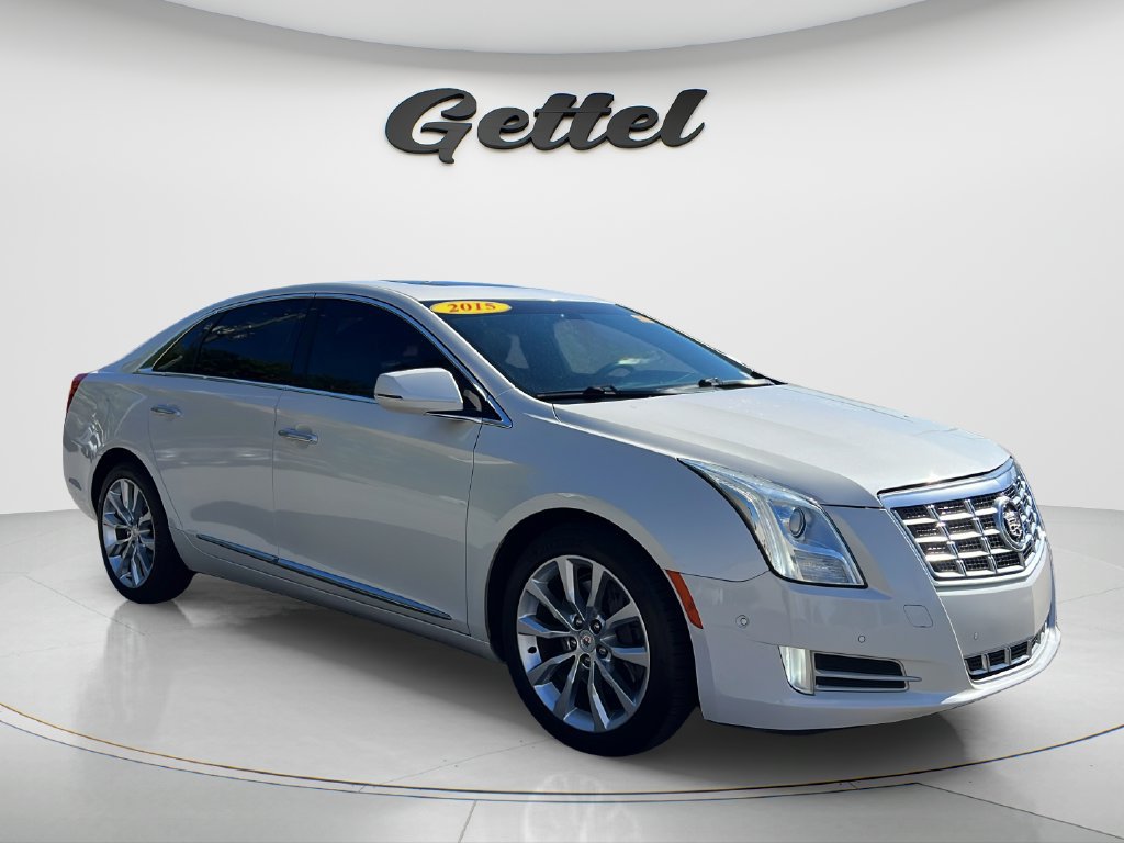 Used 2015 Cadillac XTS Luxury FWD image 4