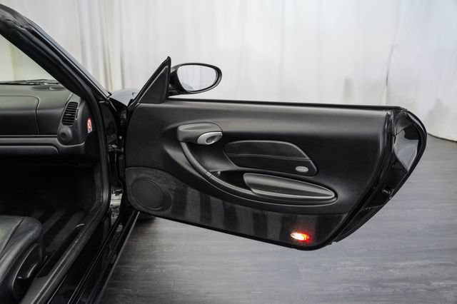 Used 2003 Porsche Boxster RWD image 17