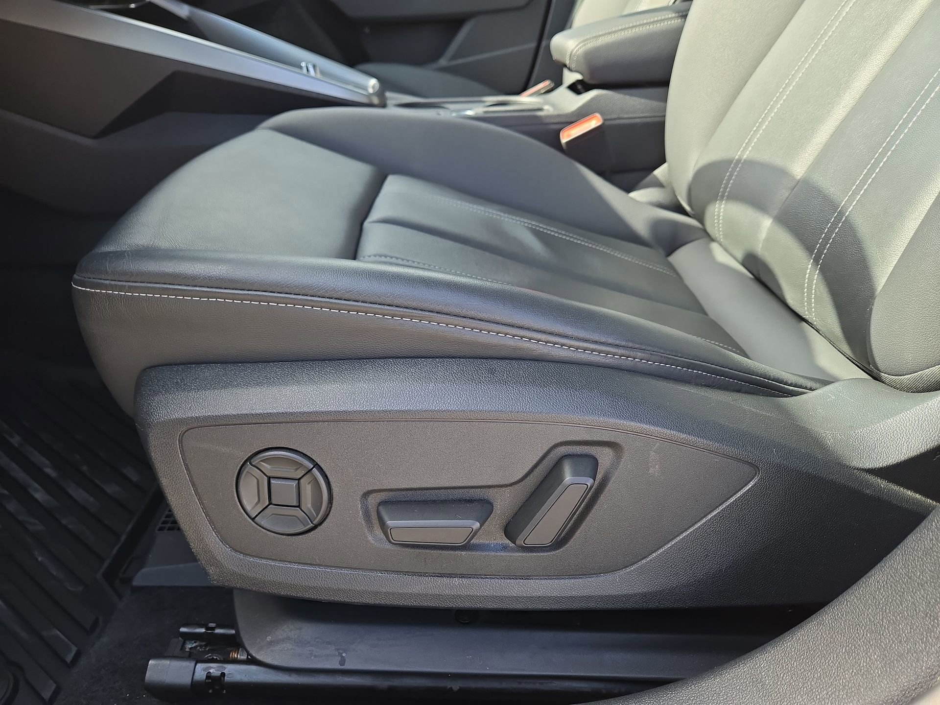 Certified 2024 Audi A3 2.0T Premium image 17