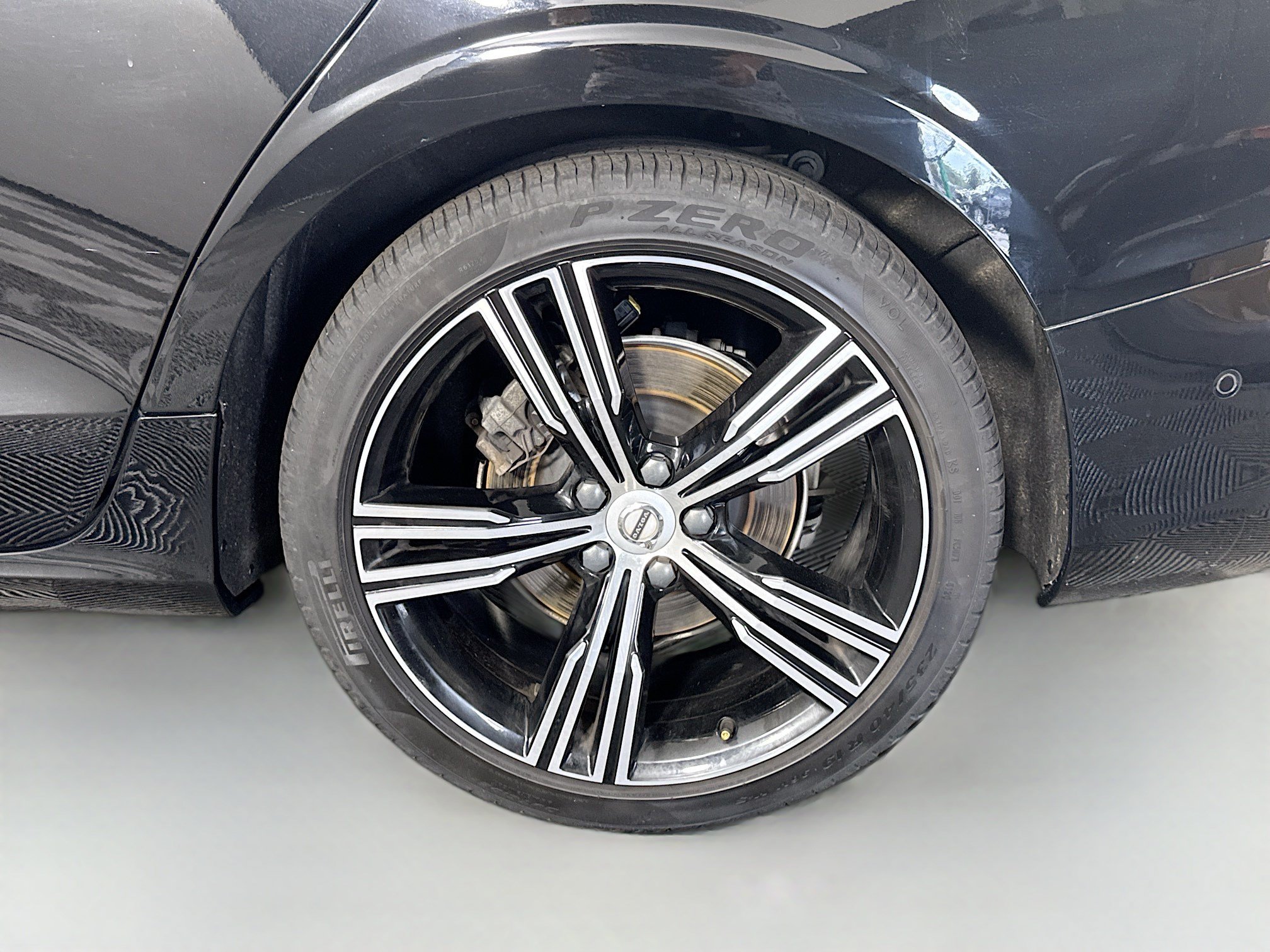 Used 2021 Volvo S60 T5 Inscription AWD/4WD image 37