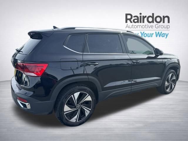Used 2024 Volkswagen Taos SE image 9