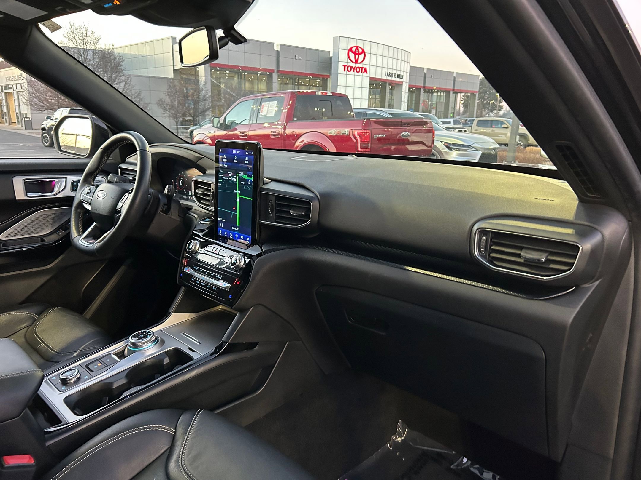 Used 2022 Ford Explorer ST w/ Equipment Group 401A image 29