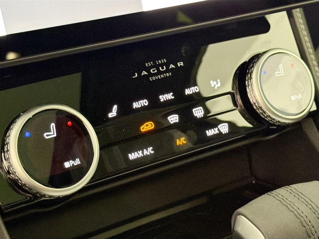 New 2026 Jaguar F-PACE R-Dynamic S AWD/4WD image 21