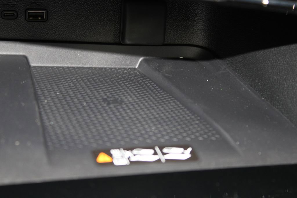 New 2026 Chevrolet Traverse RS w/ LPO, Floor Liner Package image 51